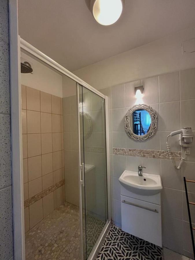 Appartement En Rez De Villa Beausite Mandelieu Zewnętrze zdjęcie