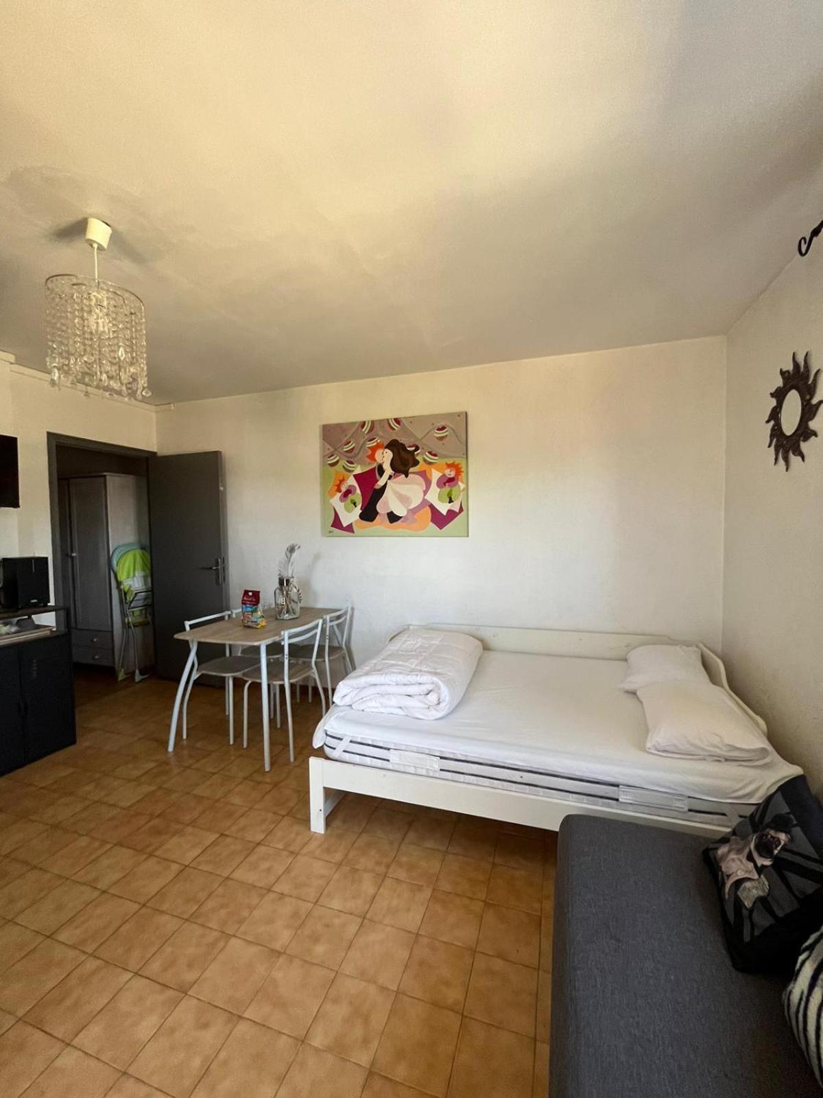 Appartement En Rez De Villa Beausite Mandelieu Zewnętrze zdjęcie